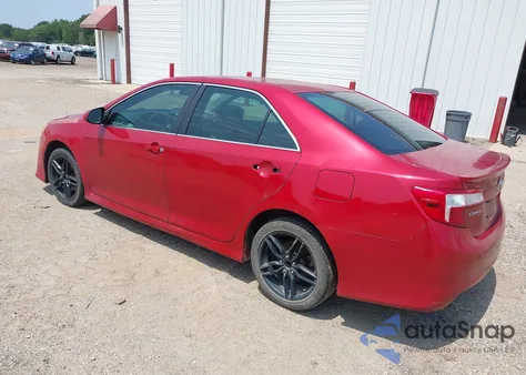 2013 Toyota Camry Se из США, поврежденный, VIN 4T1BF1FK5DU688545